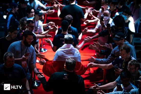 永劫无间猜灯谜2025全解析：坐卧立卧动物谜底揭晓